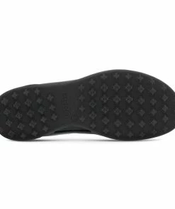 ECCO M Golf Biom Hybrid Spikeless Shoes